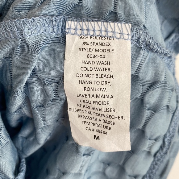 Textured Y2K Crop Top - Picture 4 of 4